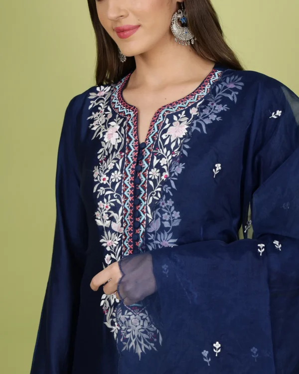 Blue Embroidered Silk Kurta Set with Organza Dupatta