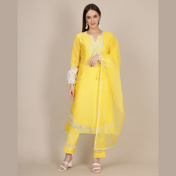 Yellow Embroidered Silk Kurta Set with Organza Dupatta